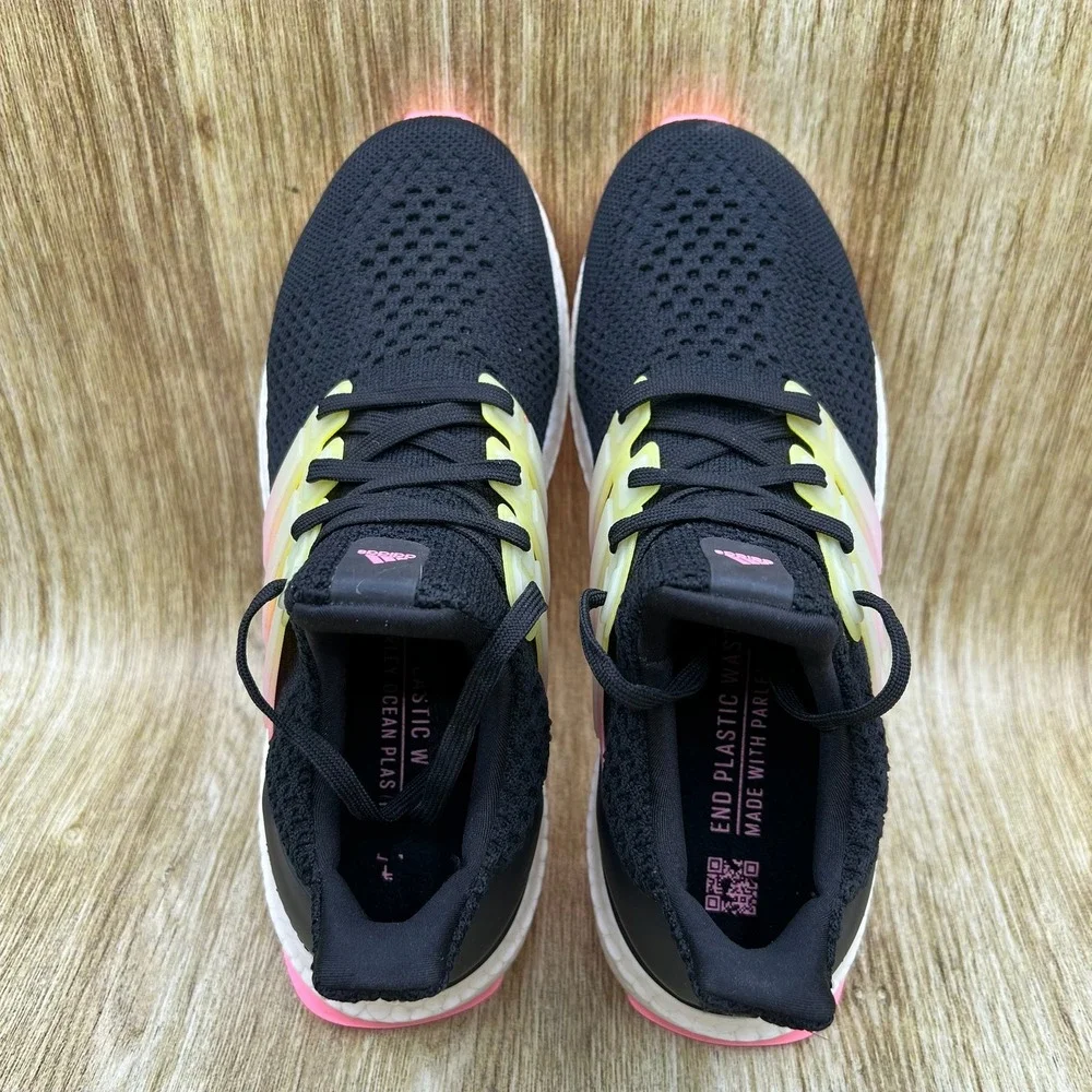 Adidas Ultraboost 5.0 DNA Womens Size 7.5 Shoes Black Beam Pink Running Sneakers